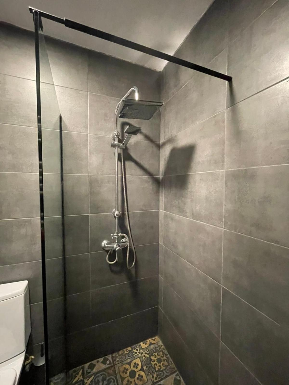 Art Hotel Tabidze Tbilisi Bagian luar foto